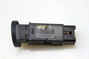 Hyundai ix35 (2009–2015) Rear window defroster switch 937802S000TAN - 3