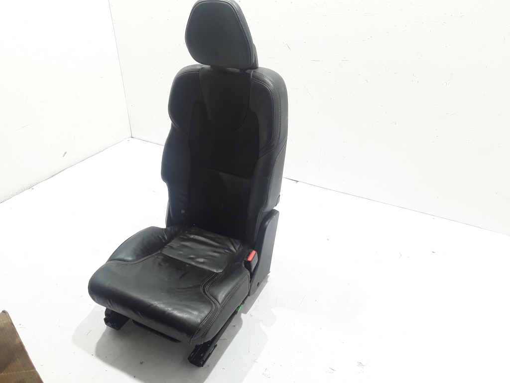 Used VOLVO XC90 Rear seat and its components