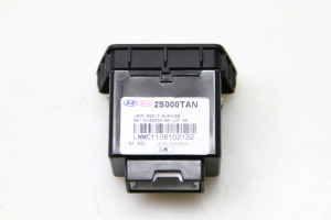 Hyundai ix35 (2009–2015) AUX-Anschluss 961102S000TAN - 3