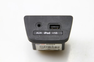  AUX connection 