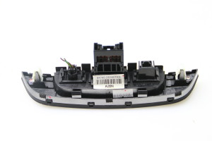 Hyundai ix35 (2009–2015) Hazard light switch 847402S350TAN - 2