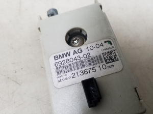 BMW 5 SERIES E61 (2004–2010) Antenna amplifier 6928043 - 4