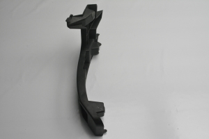  Rear bumper bracket 