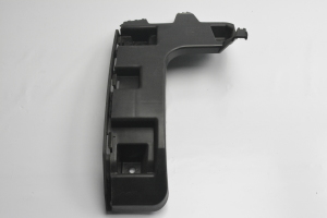  Rear bumper bracket 