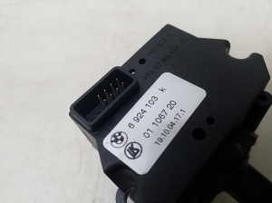 BMW 5 SERIES E61 (2004–2010) Turn signal switch 6924103 - 5