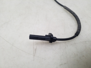 BMW 5 SERIES E61 (2004–2010) Rear ABS sensor - 3