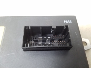 BMW 5 SERIES E61 (2004–2010) Control unit 6768383 - 4