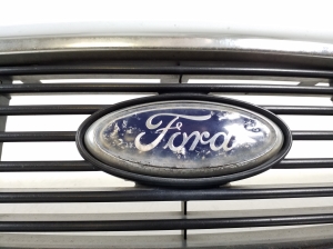 Ford Mondeo II (1996–2000) Front grille 96BG8A133 - 3