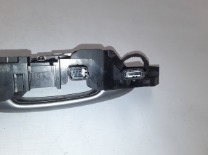 RENAULT Megane III (2008–2016) Front door external opening handle and its details 806070033R - 4