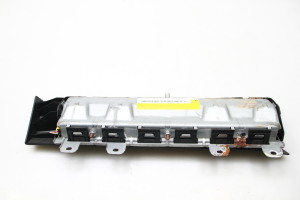 Mercedes Benz A-Class 176 (2012–2018) Põlveturvapadi A1768600402 - 4
