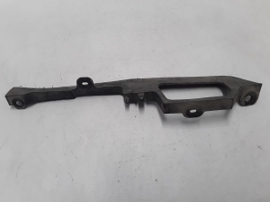 Sonstiger Halter - 638219856R