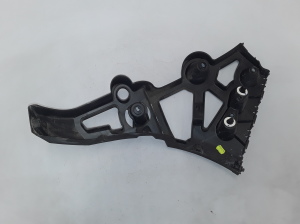 RENAULT Megane III (2008–2016) Tagakaitseraua kinnitus 850450010R - 3