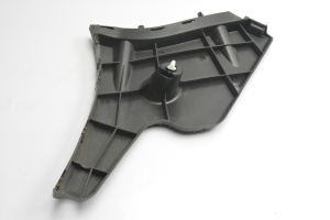  Rear bumper bracket 