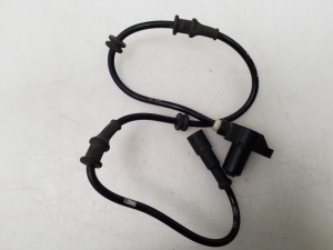 Front ABS sensor - 90464775