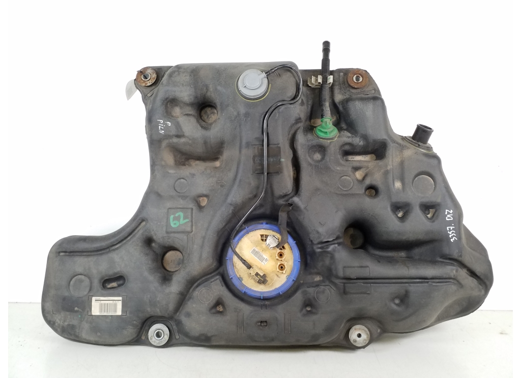 Used TOYOTA Avensis Fuel tank and its parts