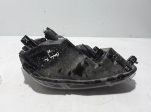 Volkswagen Caddy III (2004–2015) Scheinwerfer vorne 2K5941005A - 2
