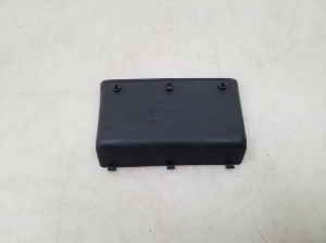 Volkswagen Tiguan (2007–2016) Salona paneļa cita detaļa 5M0858165A - 3