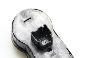 Chevrolet Cruze (2009–2015) Headlight switch 13301758 - 3