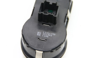 Chevrolet Cruze (2009–2015) Headlight switch 13301758 - 4
