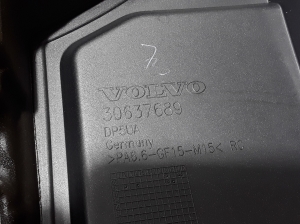 VOLVO S80 II (2006–2016) Engine cover 30637689 - 2