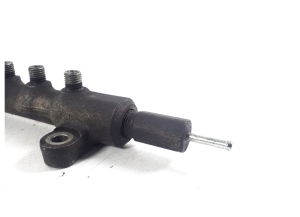 TOYOTA RAV 4 A3 (2005–2012) Kõrgsurve kütusetorustik ja selle osad - 2