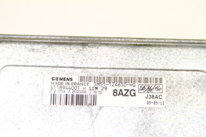 Ford Focus (2004–2011) Engine control unit 5M5112A650HG - 2