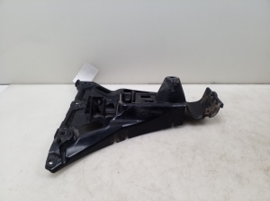 BMW 5 SERIES E61 (2004–2010) Rear bumper bracket 7060796 - 2