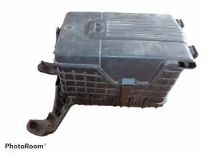 Volkswagen Touran II (2010–2015) Battery cover 3C0915443A - 3