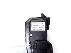 Mercedes Benz S-Class 221 (2005–2013) Door lock/unlock switch A2218213051 - 4