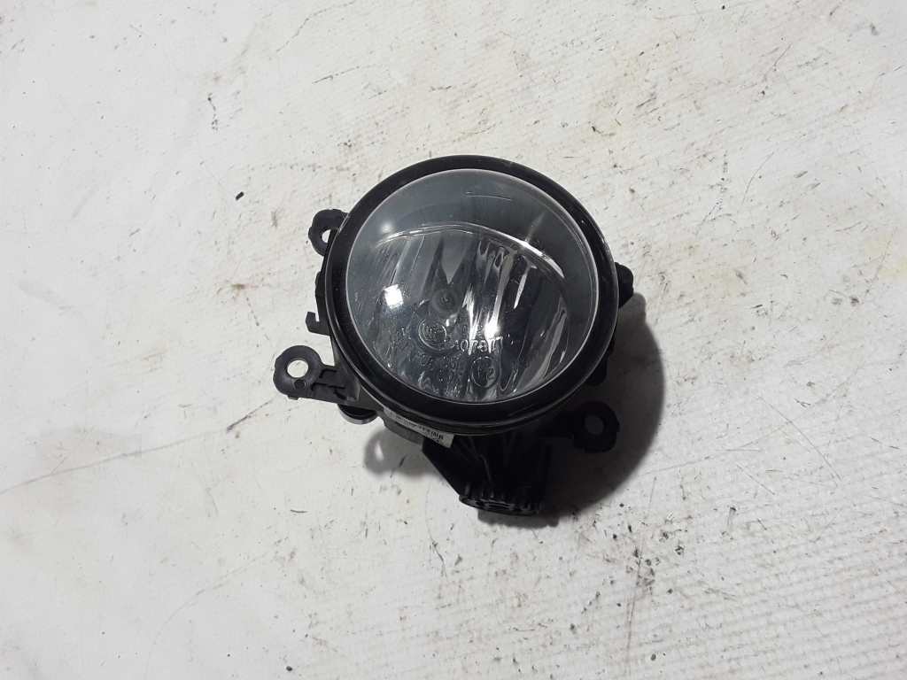 RENAULT Captur 1 generation (2013-2019) Front Left Fog Light 261558707R 22445850