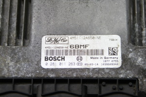 Motorsteuergerät - 4M5112A650NE