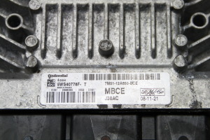 Ford Focus (2004–2011) Engine control unit 7M5112A650BCE - 2