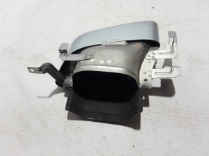 VOLVO V60 (2010–2018) Summuti otsik 31455531 - 3