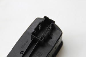 Opel Corsa E (2014–2018) Mirror control switch 13430017 - 2