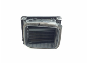 TOYOTA Hilux (2005–2015) Dashboard air vent grilles 55660-0K050 - 2
