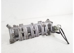  Intake manifold 