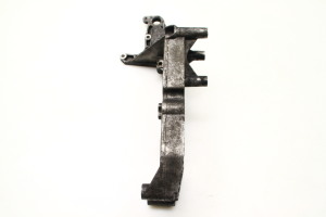 VOLVO XC90 (2002–2014) Alternator bracket 30757068 - 2