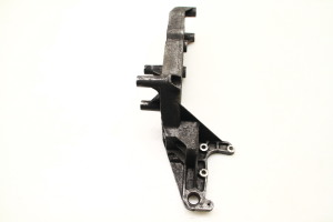 VOLVO XC90 (2002–2014) Alternator bracket 30757068 - 4
