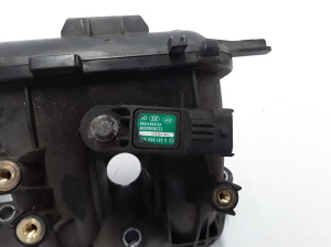 RENAULT Megane III (2008–2016) Sisselaskekollektor 140032069R - 2