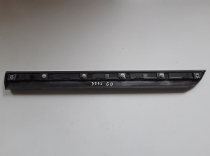 Volkswagen Passat B8 (2014–2023) Tagumise küljeukse liist 3G0854950B - 2