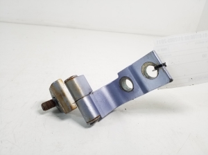   Unteres Scharnier Tür hinten  - 68770-30140 