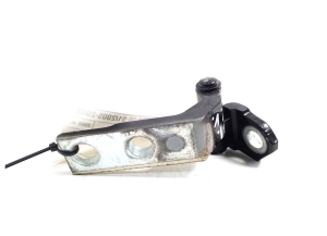 LEXUS GS (2005–2011) Esiukse ülemine hing 68720-30110 - 2