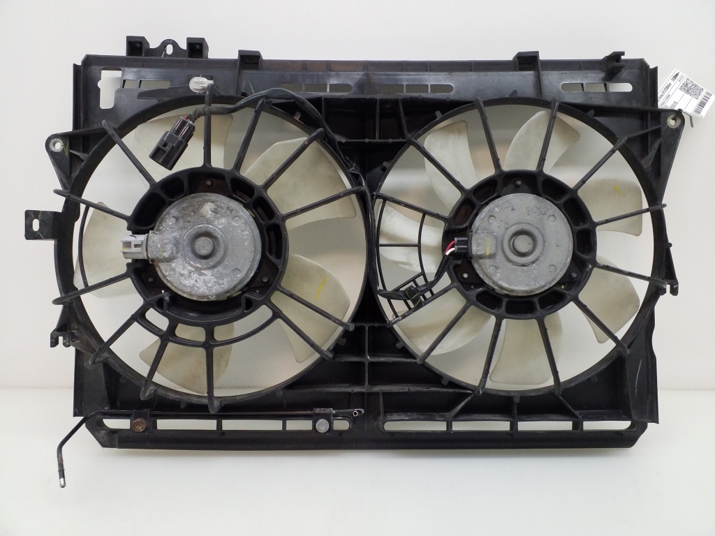 TOYOTA Corola Verso R1 (2004–2009) Kühlerlüfter und seine Teile 167110R050 TOYOTA Corola Verso R1 (2004–2009) Kühlerlüfter und seine Teile 167110R050