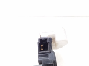 Subaru Legacy III (1998–2003) Front door lock - 3