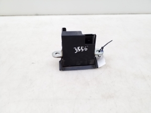  Trunk lid lock 