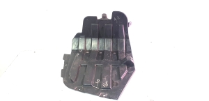 Rear underbody shield - 86695-3Z000