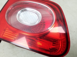 Volkswagen Tiguan (2007–2016) Tagatuli tagaluugil 5N0945093B - 4