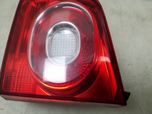 Volkswagen Tiguan (2007–2016) Tagatuli tagaluugil 5N0945094B - 4