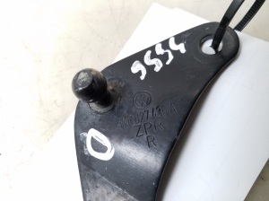 Volkswagen Tiguan (2007–2016) Sonstiger Halter 5N0827436A - 2