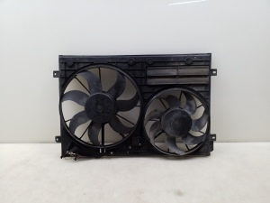 Volkswagen Tiguan (2007–2016) Dzesēšanas ventilators un tā daļas 1K0121207A - 2